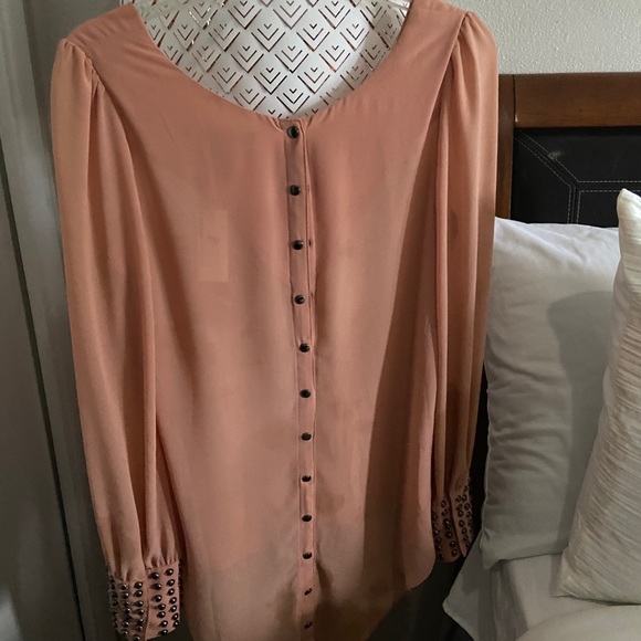 Women’s Blouse - Picture 1 of 3